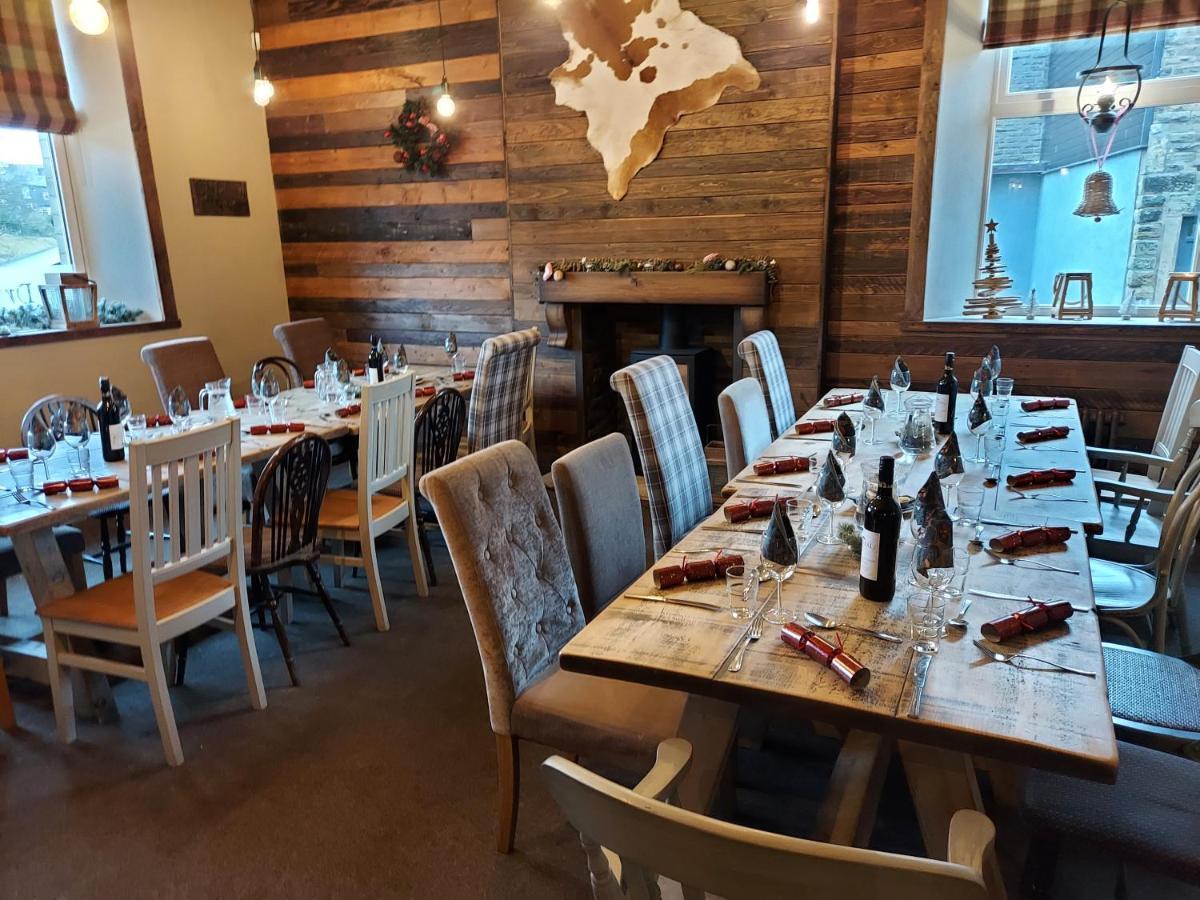 Trawden Arms Community Owned Pub Hotel Winewall Екстериор снимка