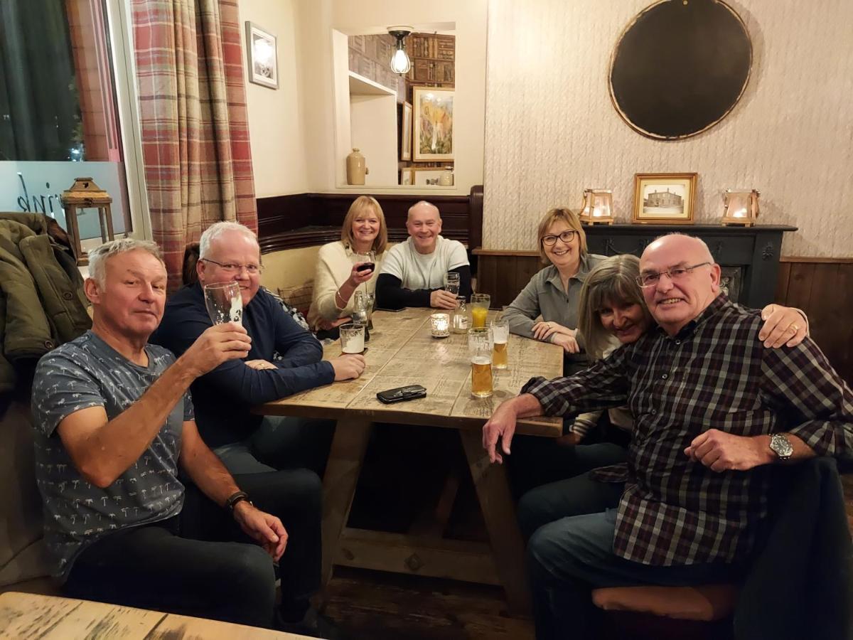 Trawden Arms Community Owned Pub Hotel Winewall Екстериор снимка