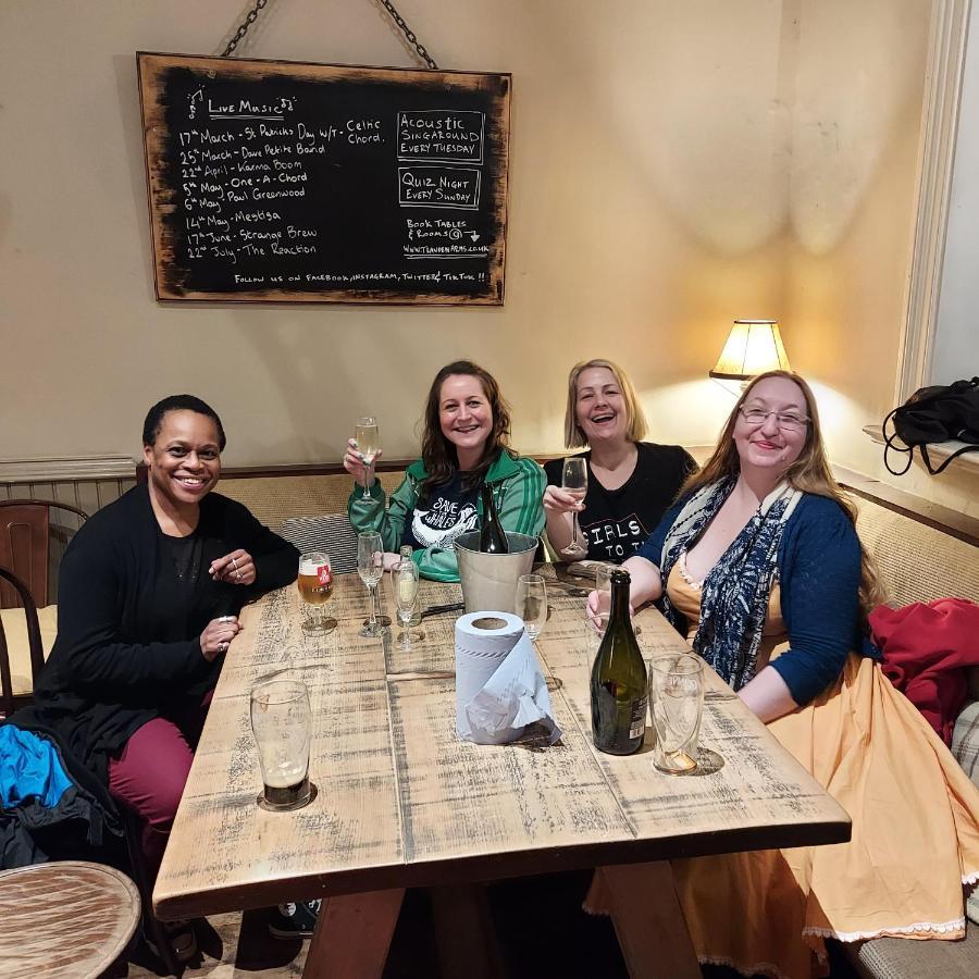 Trawden Arms Community Owned Pub Hotel Winewall Екстериор снимка
