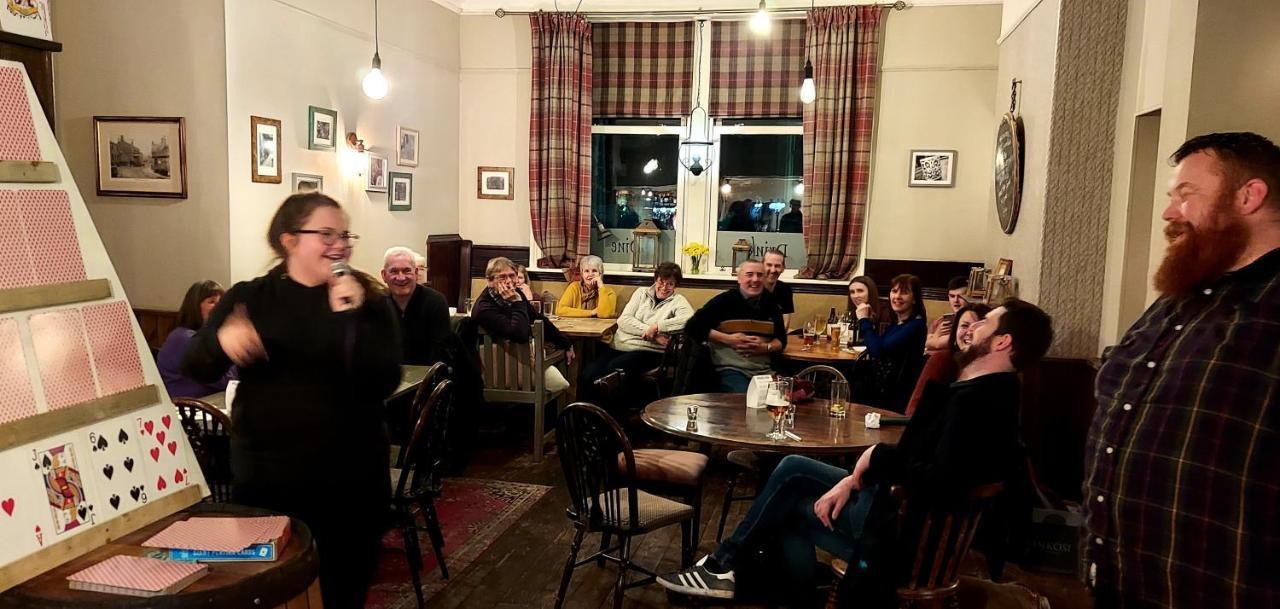 Trawden Arms Community Owned Pub Hotel Winewall Екстериор снимка