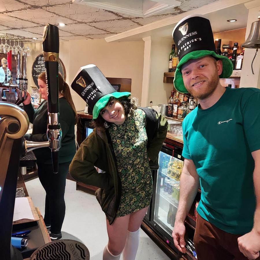 Trawden Arms Community Owned Pub Hotel Winewall Екстериор снимка