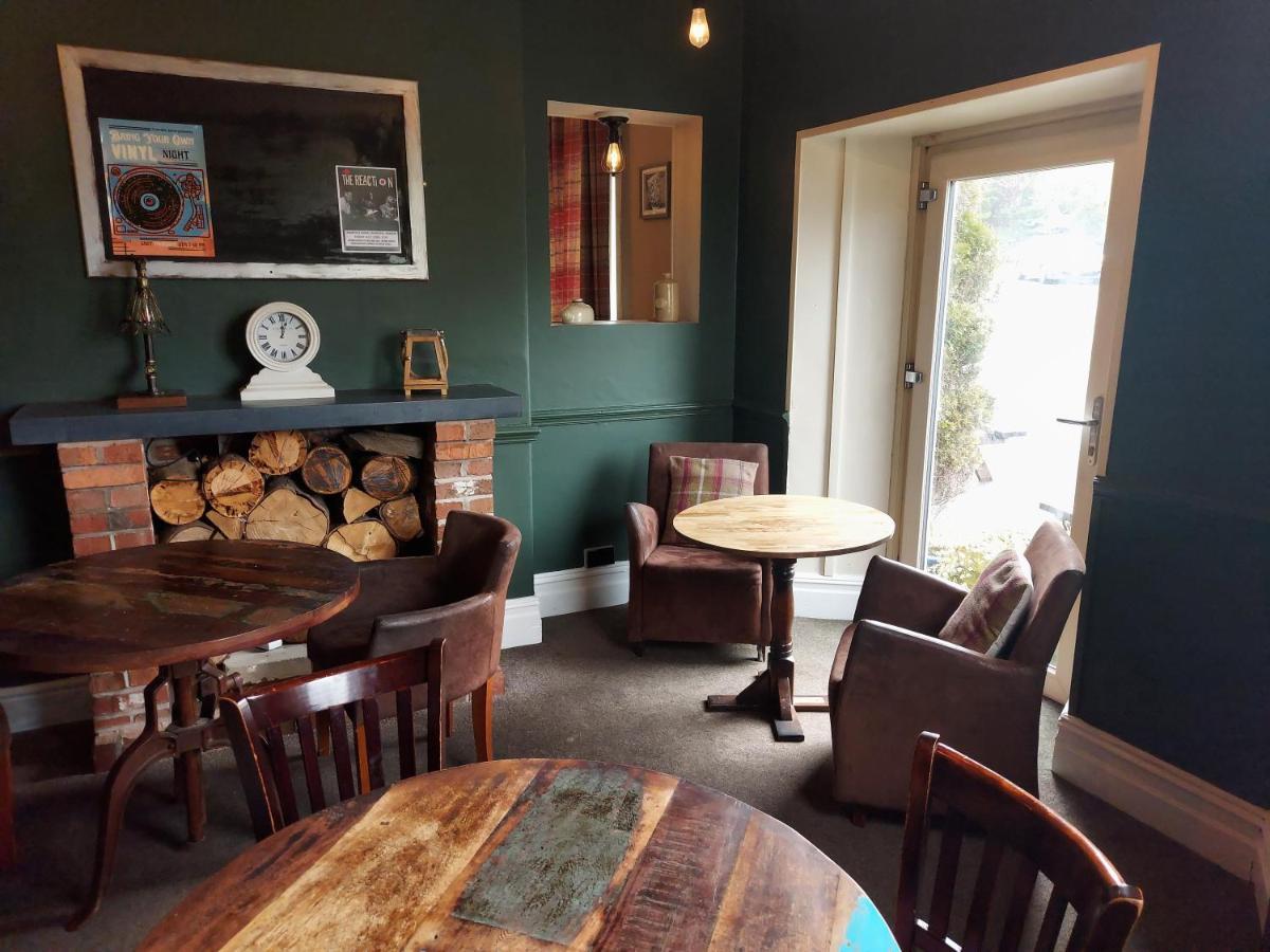 Trawden Arms Community Owned Pub Hotel Winewall Екстериор снимка
